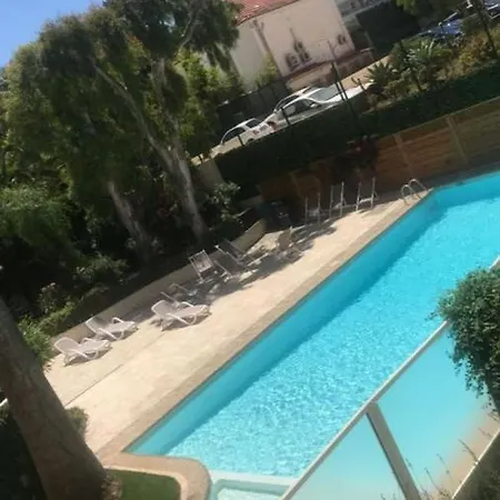 Seafront One Bedroom With A Terrasse Swimming Pool And A Parking * Antibes