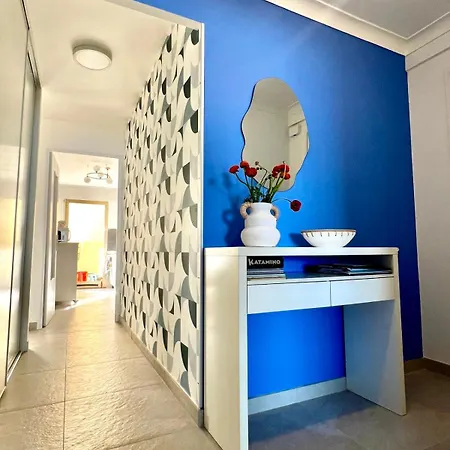 Seafront One Bedroom With A Terrasse Swimming Pool And A Parking Holiday home Antibes