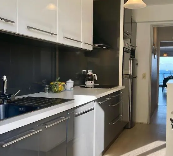 Seafront One Bedroom With A Terrasse Swimming Pool And A Parking