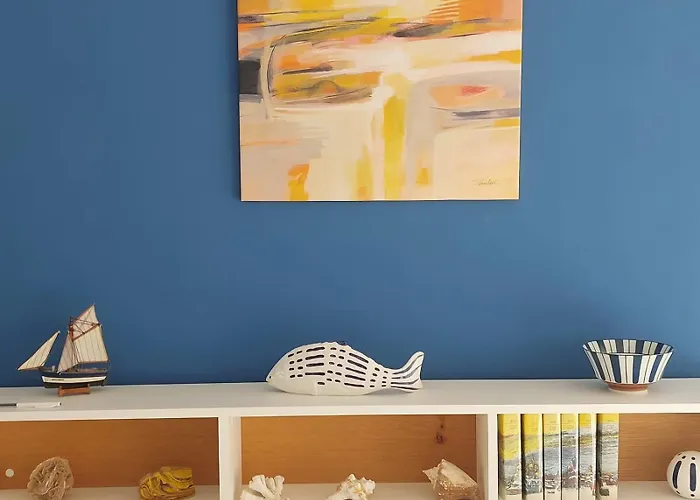 Semesterbostad Seafront One Bedroom With A Terrasse Swimming Pool And A Parking Antibes